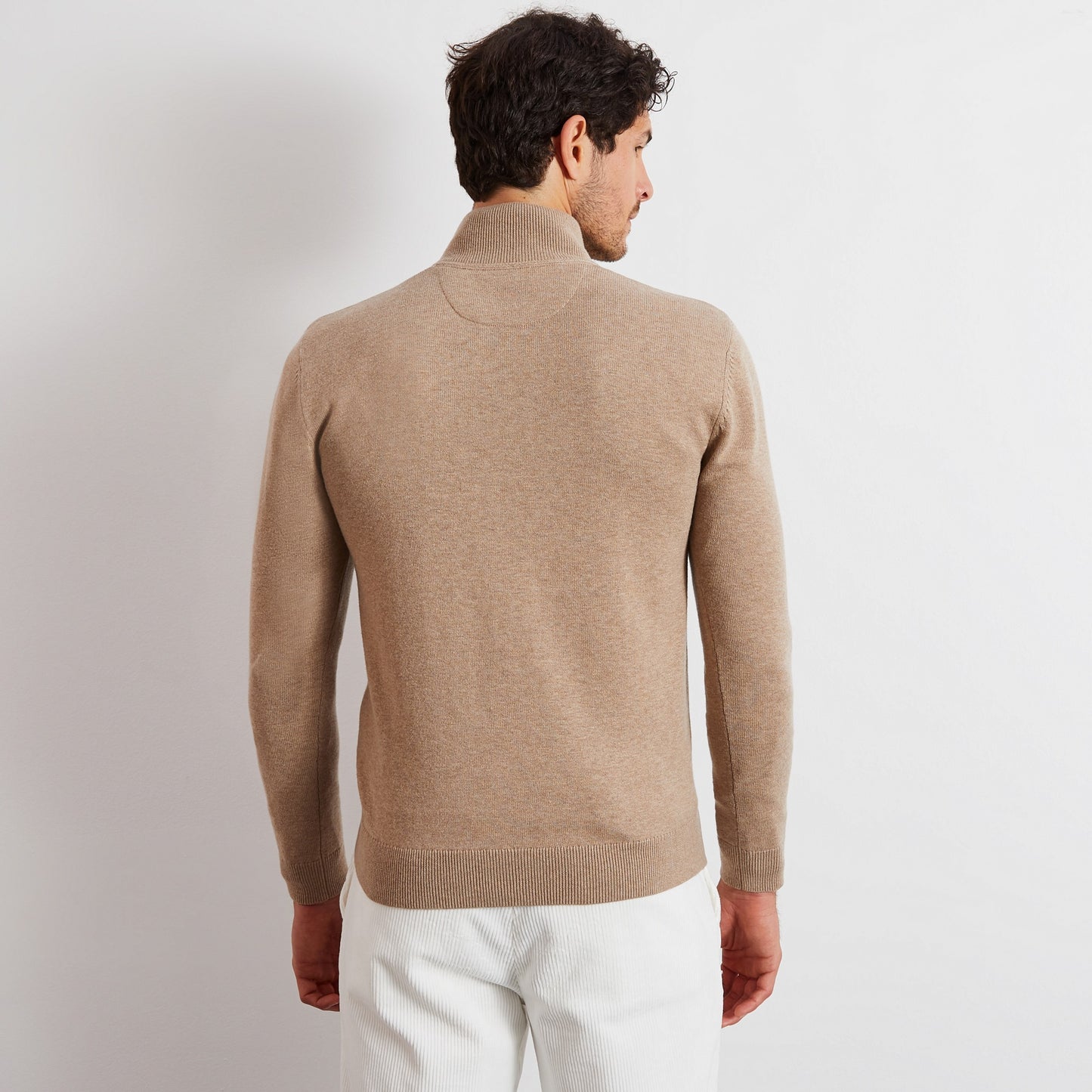 Cable knit jumper with trucker collar